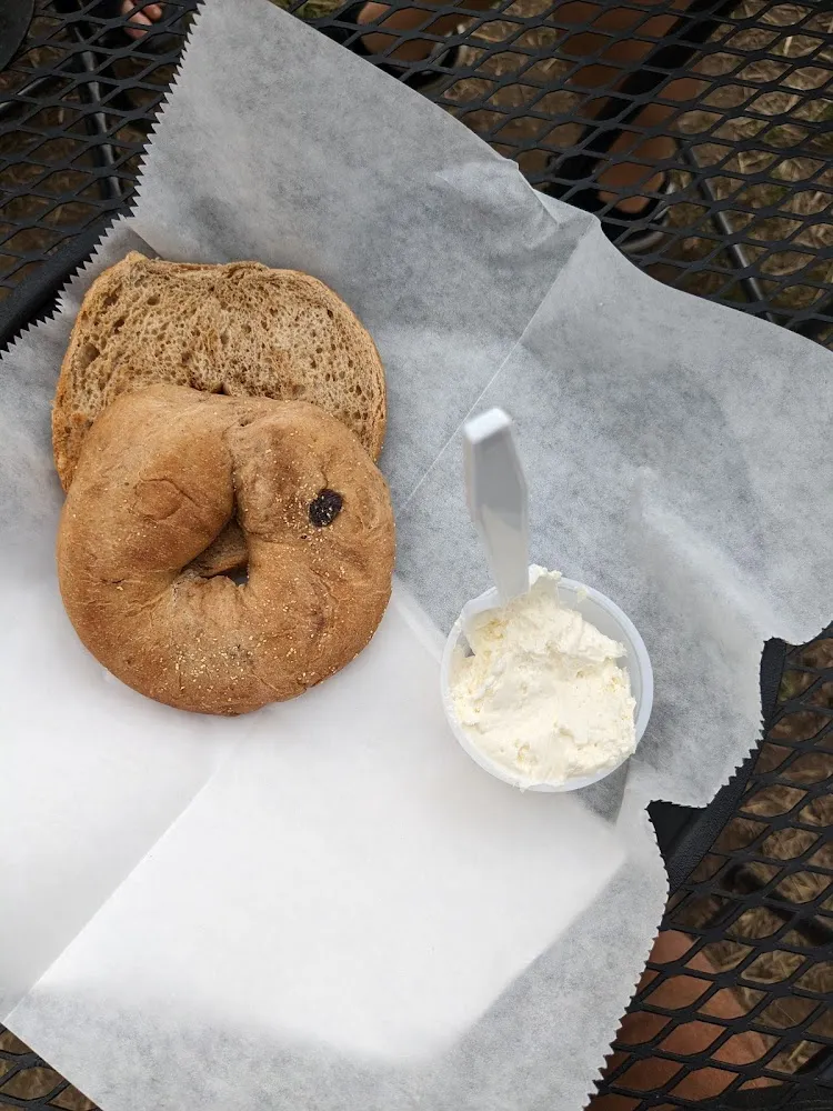 Basic Grocery Store Bagel